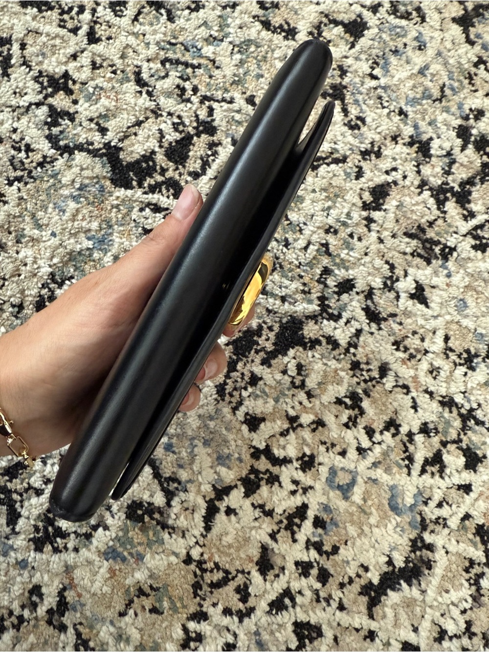 Chloe Black Leather Wallet with Gold 'C' Emblem - Picture 12 of 13